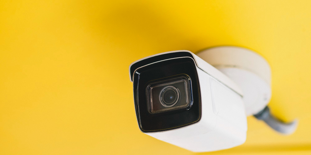 Instalar câmeras no condomínio